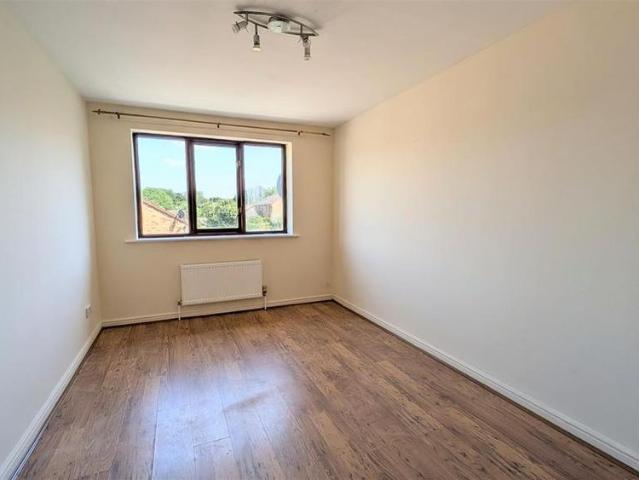 House for rent in Hanging Heaton, Batley