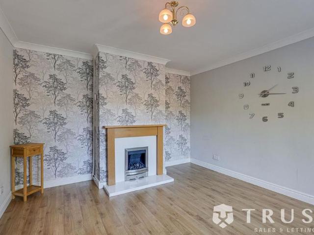 House for rent in Dewsbury, Kirklees