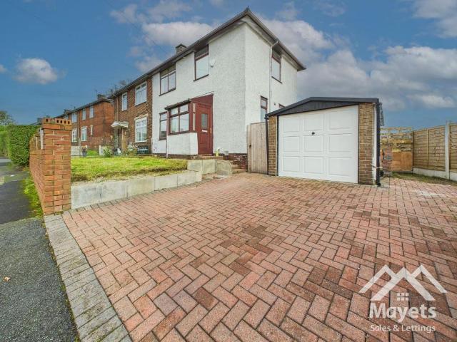 House for rent in Intack, Blackburn