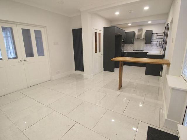House for rent in Lichfield, Boley Park