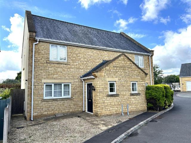 House for rent in Corsham