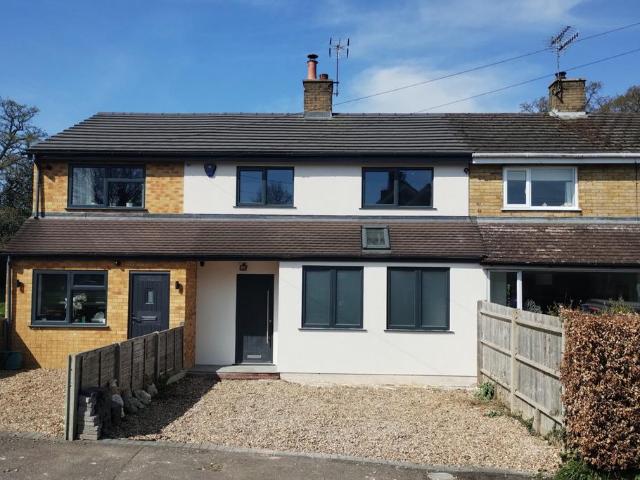 House for rent in Pouchen End, Hertfordshire