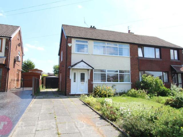 House for rent in Burnedge, Greater Manchester