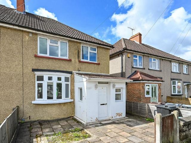 House for rent in London Borough of Hounslow, Feltham