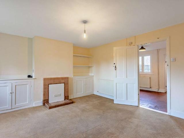 House for rent in Bedford