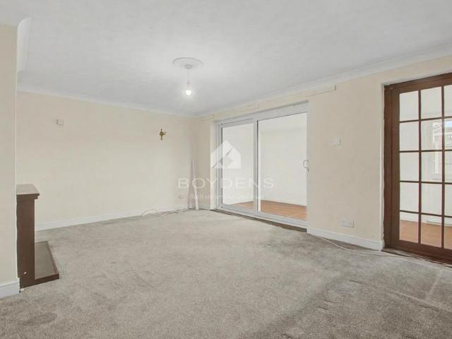 House for rent in Dale Hill, Essex