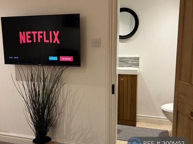House for rent in Winton, Salford