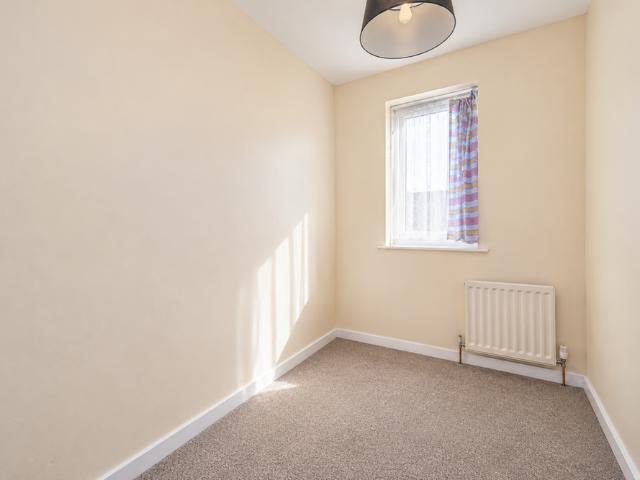 House for rent in Bruntcliffe, Leeds