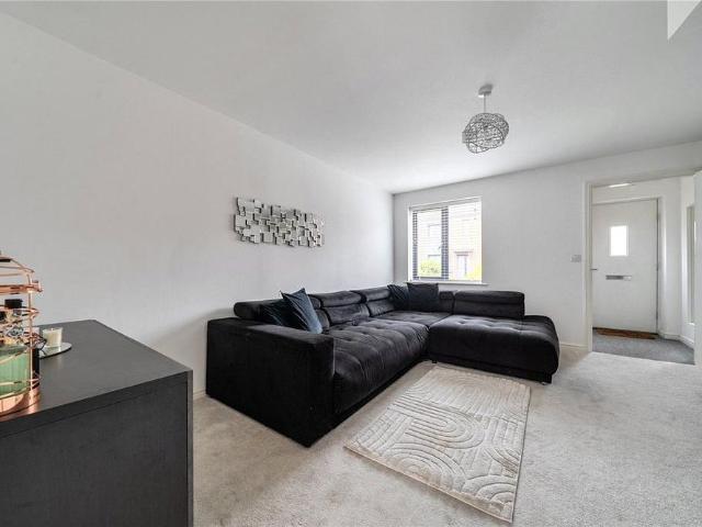 House for rent in Castle Hill, Dartford