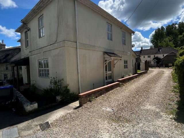 House for rent in Wiltshire