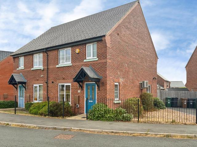 House for rent in Highfields, Egginton
