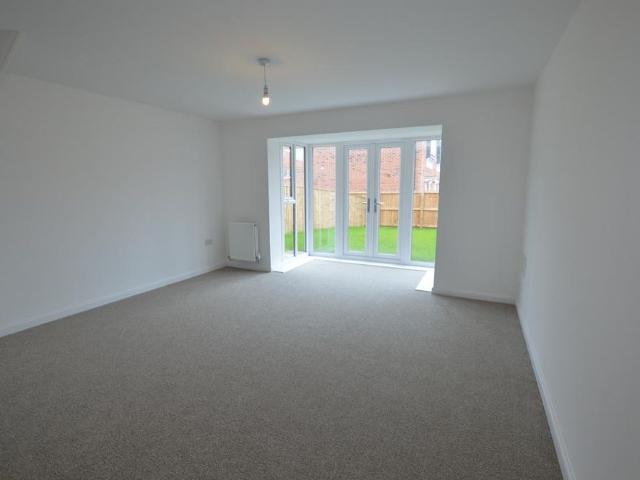 House for rent in Upton, West Yorkshire