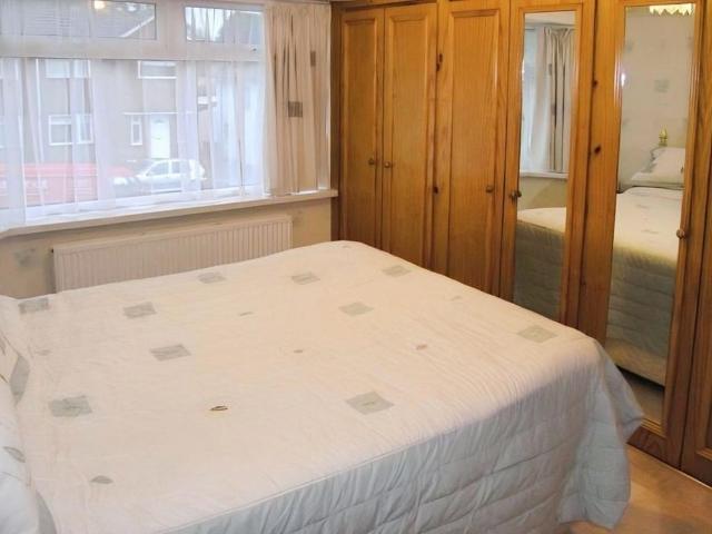 House for rent in Rhydypenau, Falcon Lodge