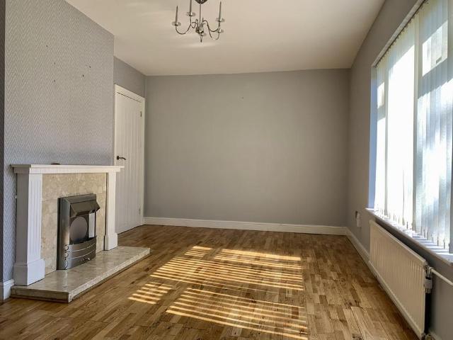 House for rent in Eaton Park, Hanley