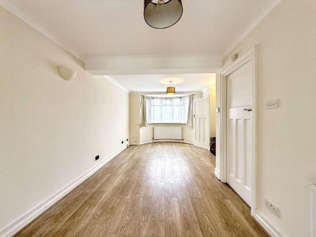 House for rent in Denham