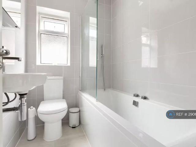 House for rent in Stoke Newington, Greater London