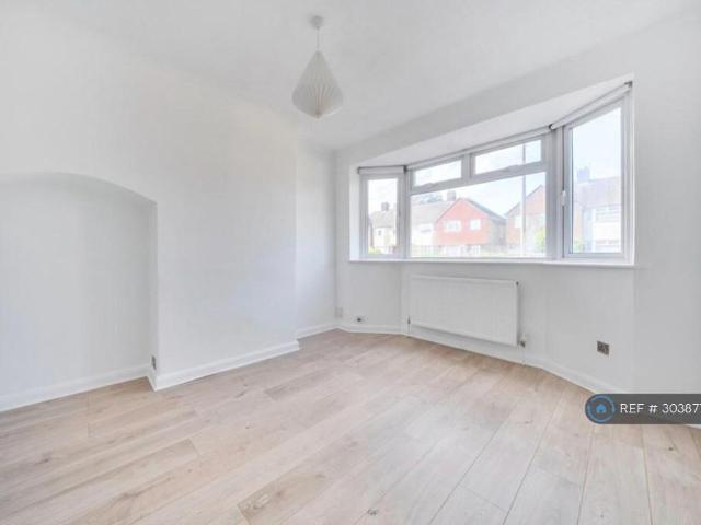 House for rent in The Slade, Oxfordshire
