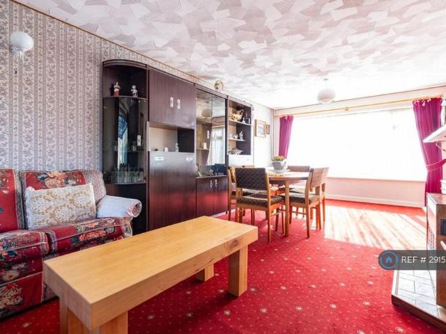House for rent in Husborne Crawley, Brogborough