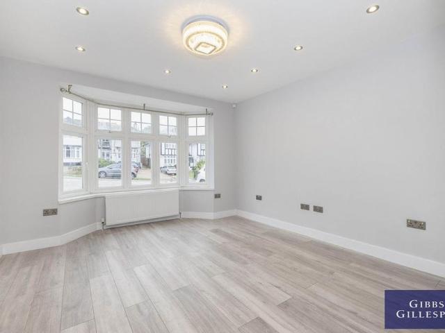 House for rent in Watford Rural, Batchworth