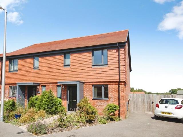 House for rent in Uckfield, Cross In Hand