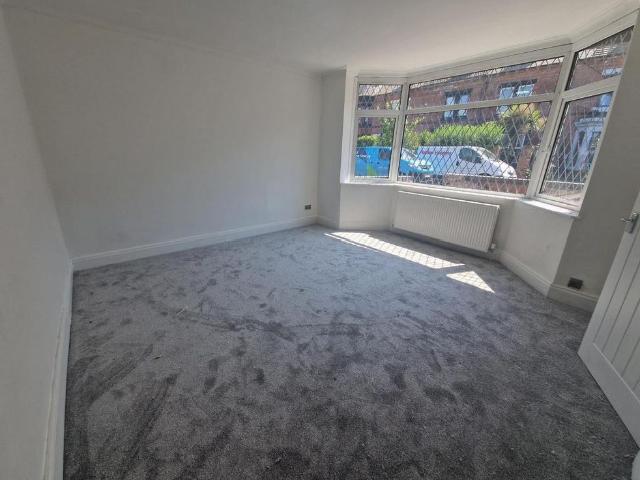 House for rent in Fitzwilliam, Wakefield