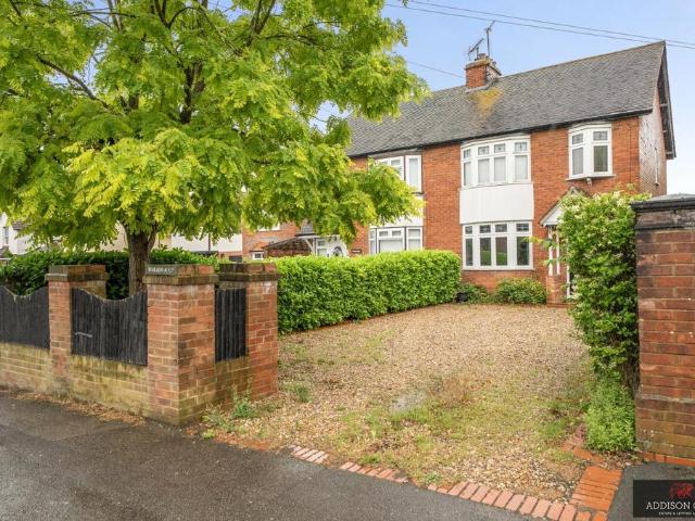 House for rent in Shinfield, Three Mile Cross