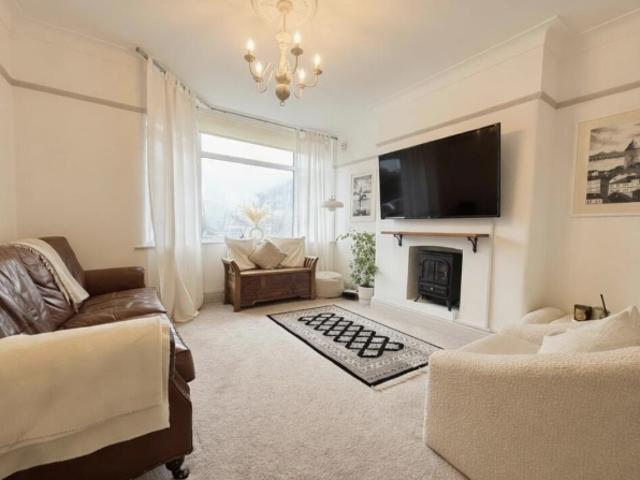 House for rent in Pownall Park, Wilmslow