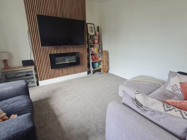 House for rent in Wrenthorpe, West Yorkshire