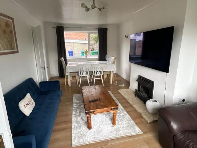 House for rent in Parrs Wood, Manchester