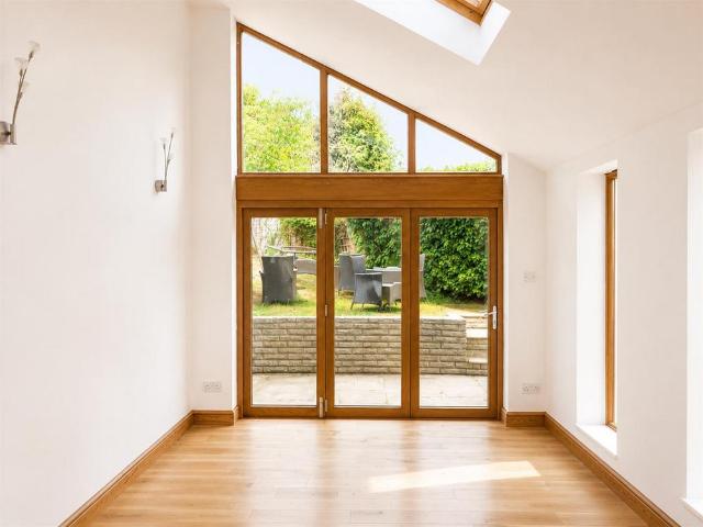 House for rent in Ivy Chimneys, Epping