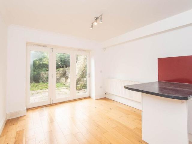 House for rent in Birkendale, Sheffield