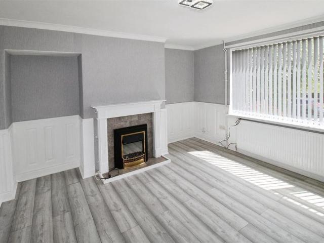 House for rent in Greengates, West Yorkshire