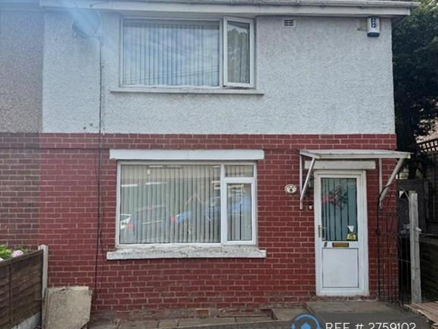 House for rent in Lower Wyke, West Yorkshire