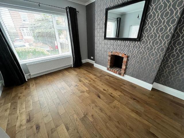 House for rent in Ashton upon Mersey, Trafford Park