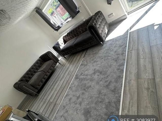 House for rent in Brinnington, Stockport