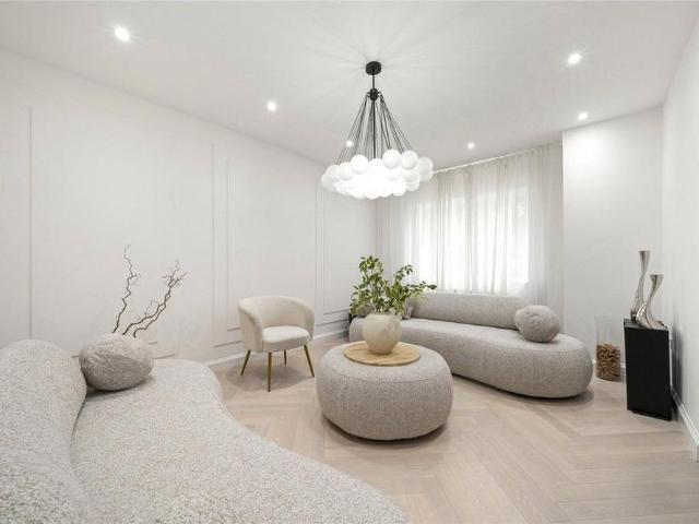 House for rent in Hinchley Wood, Elmbridge