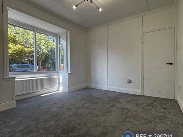 House for rent in Newton Wood, Greenheys