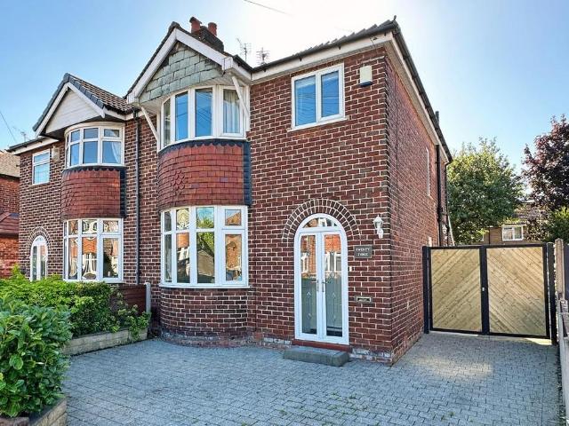 House for rent in Timperley, Trafford Park