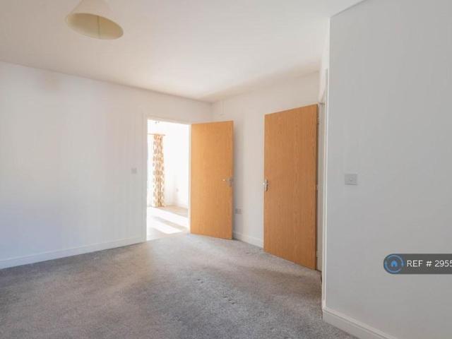 House for rent in Newcourt, Watergate