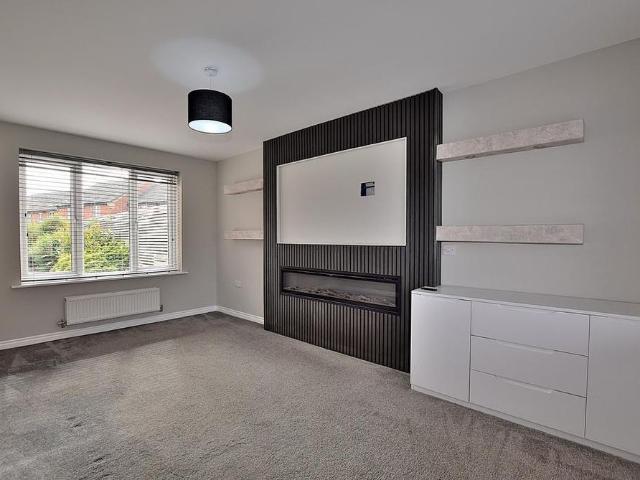 House for rent in Colburn
