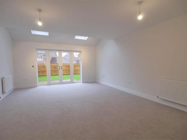 House for rent in Wickhurst Green, Horsham
