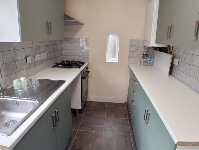 House for rent in Green Close, Warwickshire
