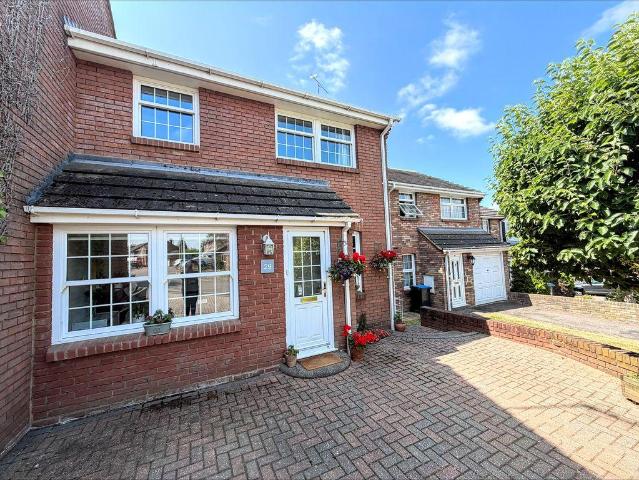 House for rent in New Mill, Pouchen End
