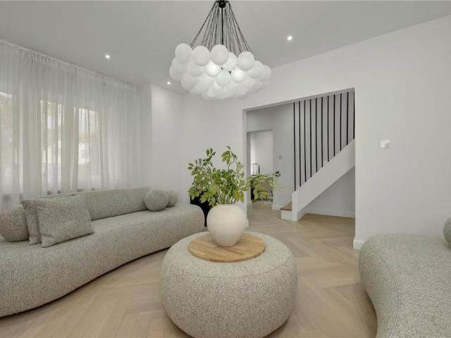 House for rent in Blackhills, Surrey