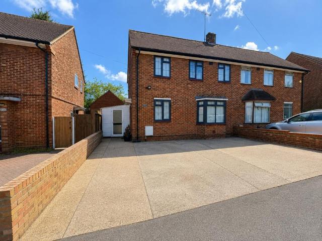 House for rent in Spring Park, Luton