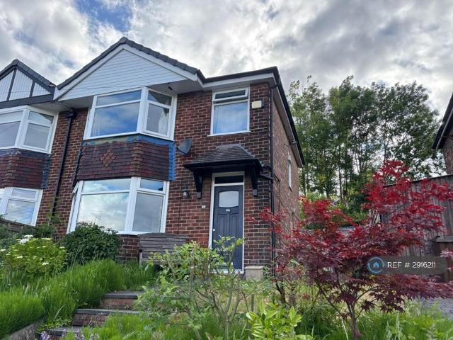 House for rent in Kirkhams, Bury