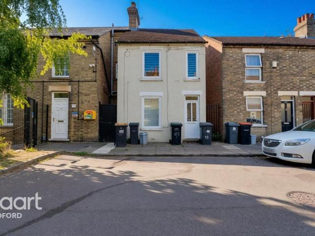 House for rent in Cauldwell, Bedford
