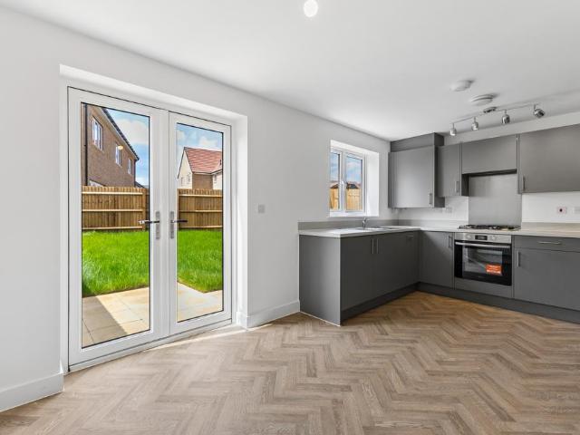 House for rent in Pebsham, Heathlands