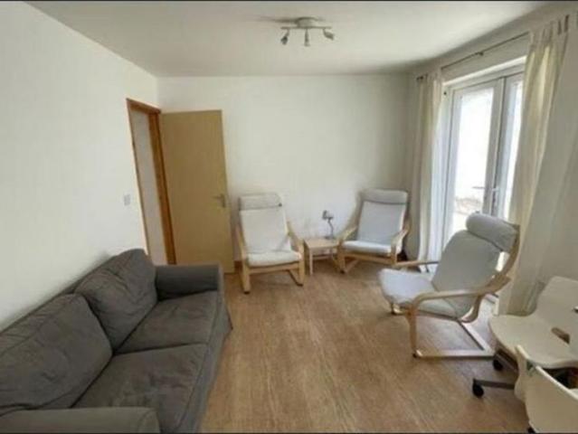 House for rent in Bede Island, Old Wharf