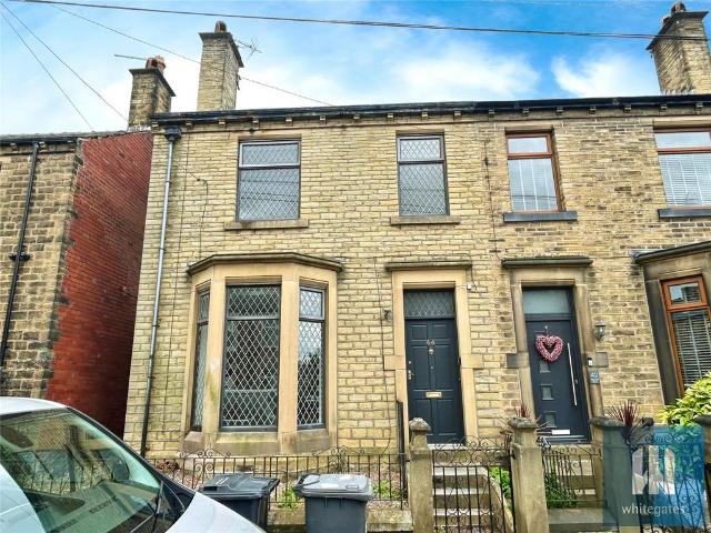 House for rent in Dalton, Almondbury